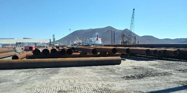 Fotografía de infraestructura incluida en el currículum empresarial